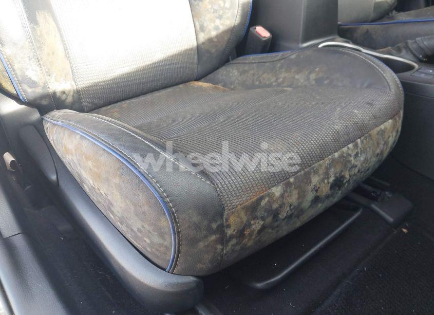 Photo 12 of 2017 Toyota Corolla SE (VIN 5YFBURHE8HP623174)