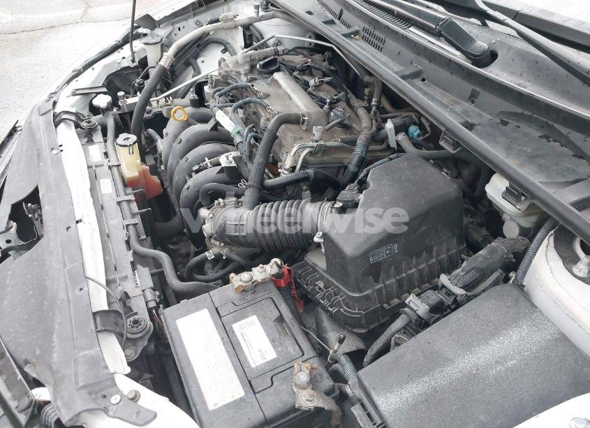 Photo 10 of 2017 Toyota Corolla SE (VIN 5YFBURHE8HP624714)