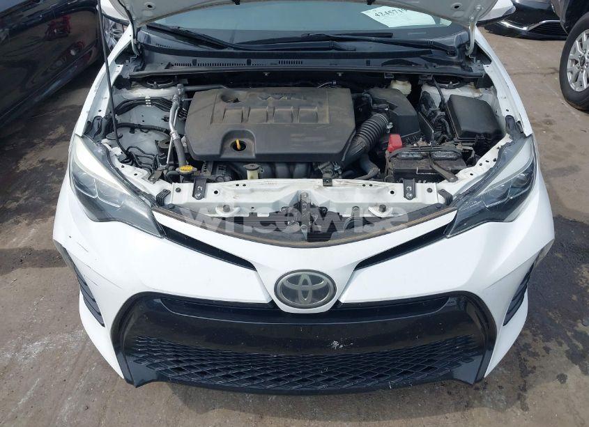 Photo 10 of 2017 Toyota Corolla SE (VIN 5YFBURHE8HP635261)