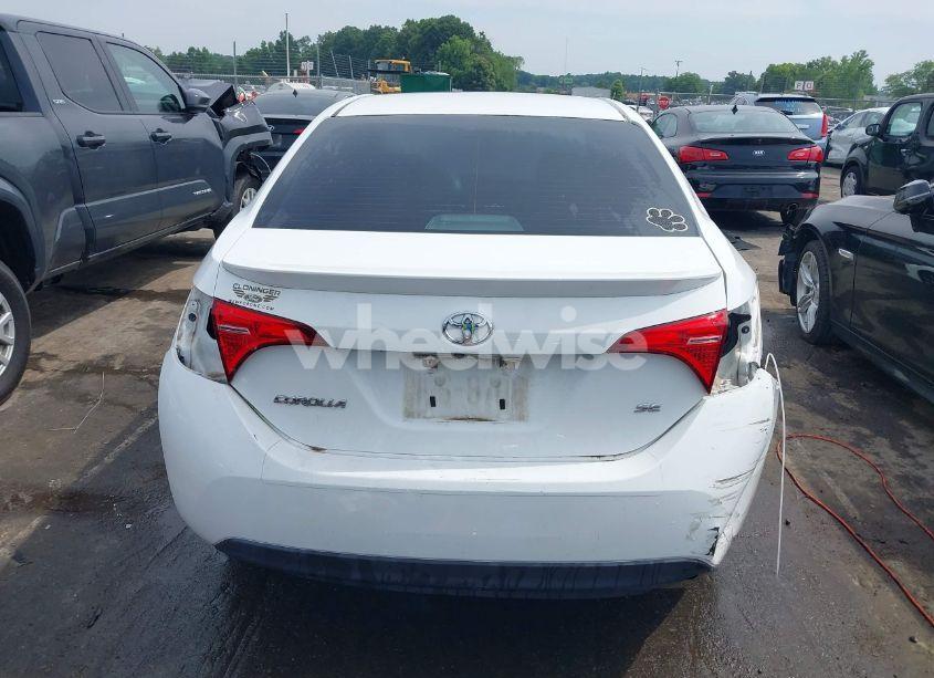 Photo 17 of 2017 Toyota Corolla SE (VIN 5YFBURHE8HP635261)