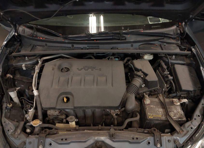 Photo 10 of 2017 Toyota Corolla LE (VIN 5YFBURHE8HP643022)