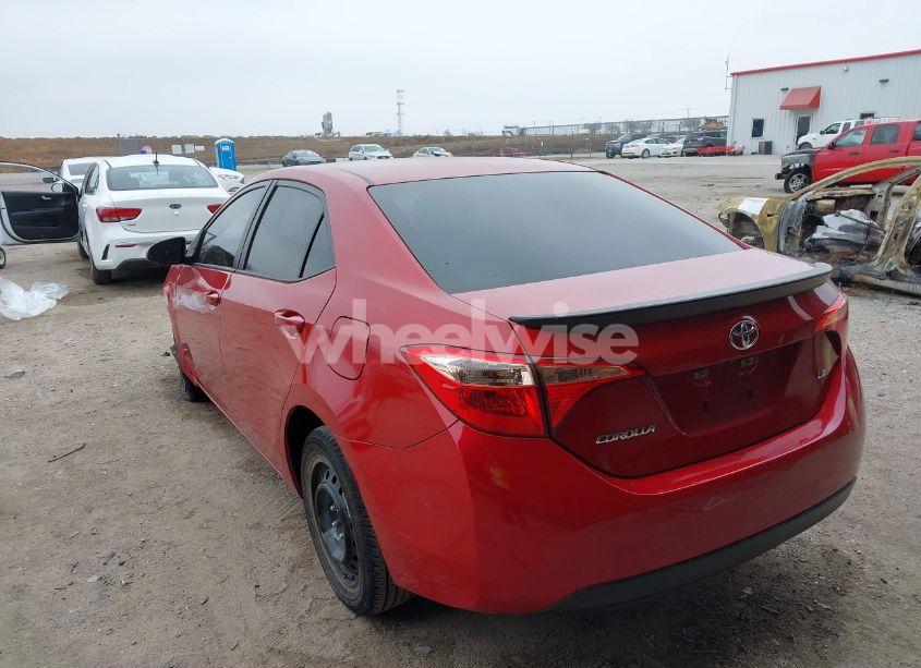 Photo 3 of 2017 Toyota Corolla LE (VIN 5YFBURHE8HP644199)