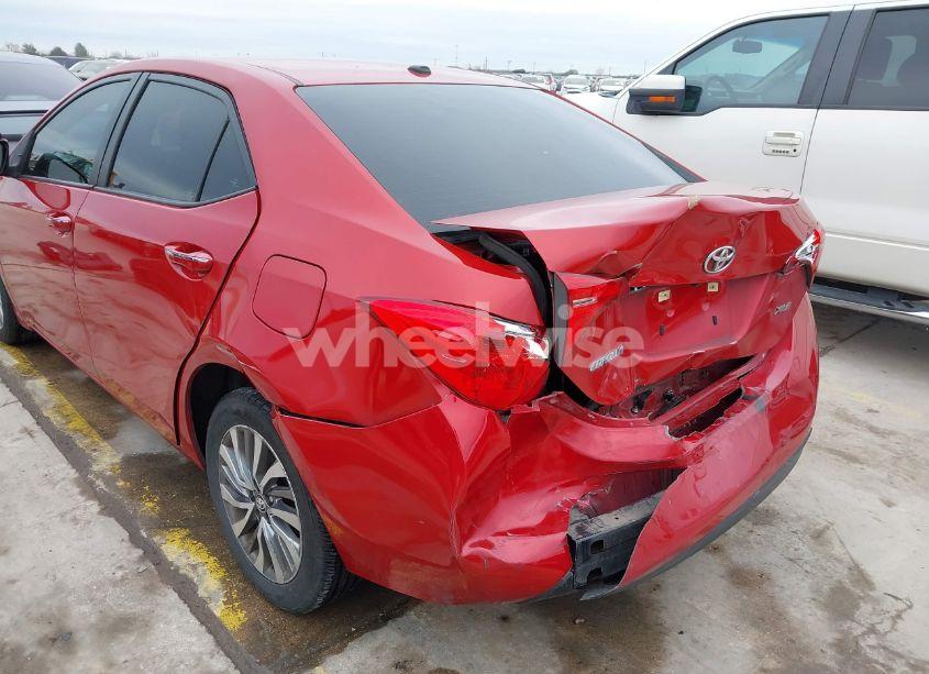 Photo 6 of 2017 Toyota Corolla XLE (VIN 5YFBURHE8HP656725)
