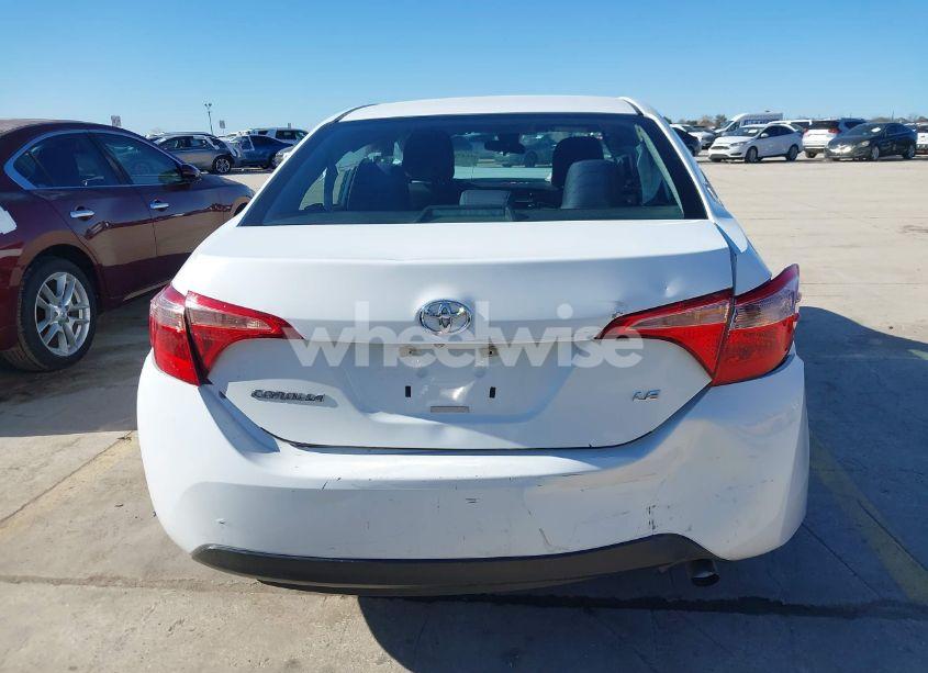 Photo 17 of 2017 Toyota Corolla LE (VIN 5YFBURHE8HP659222)