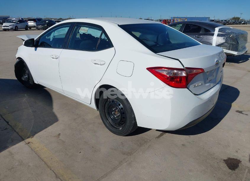 Photo 3 of 2017 Toyota Corolla LE (VIN 5YFBURHE8HP659222)