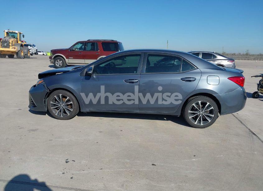 Photo 14 of 2017 Toyota Corolla SE (VIN 5YFBURHE8HP661679)