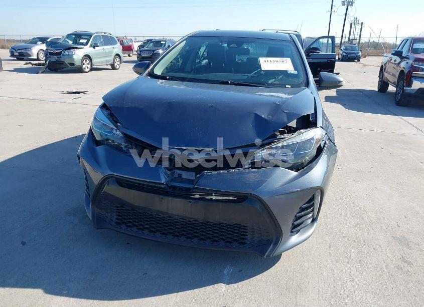 Photo 6 of 2017 Toyota Corolla SE (VIN 5YFBURHE8HP661679)