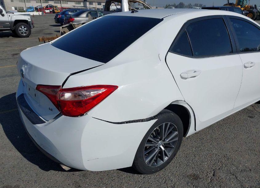 Photo 6 of 2017 Toyota Corolla L/LE/XLE/SE/XSE (VIN 5YFBURHE8HP670821)