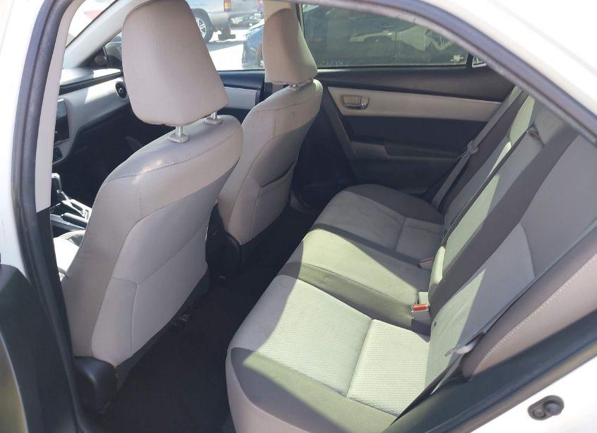 Photo 8 of 2017 Toyota Corolla L/LE/XLE/SE/XSE (VIN 5YFBURHE8HP670821)