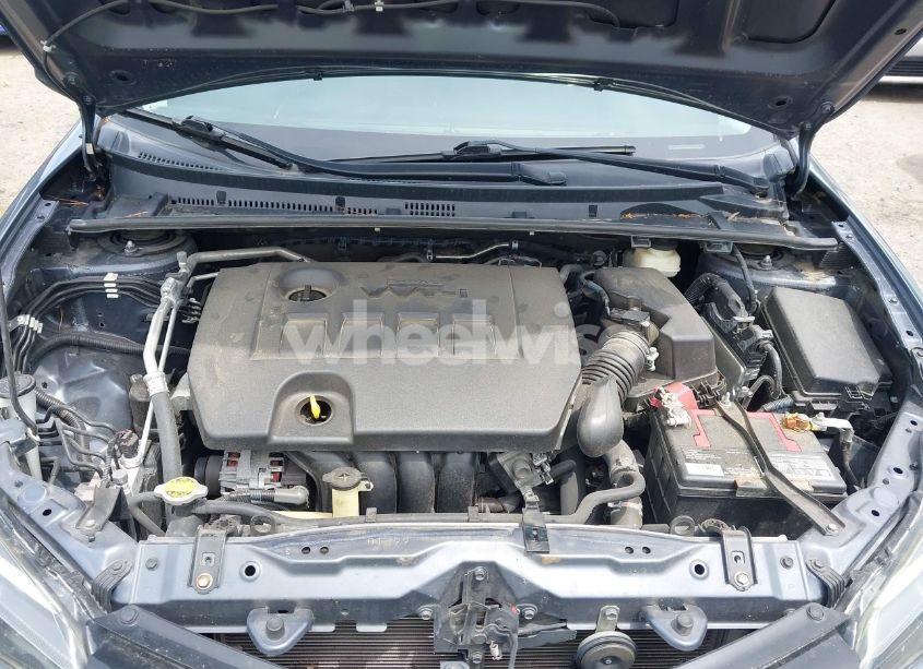 Photo 10 of 2017 Toyota Corolla L/LE/SE/SE SPECIAL EDITION/XLE/XSE (VIN 5YFBURHE8HP677302)