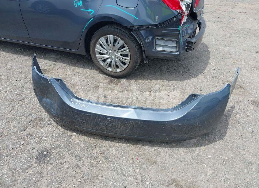 Photo 12 of 2017 Toyota Corolla L/LE/SE/SE SPECIAL EDITION/XLE/XSE (VIN 5YFBURHE8HP677302)