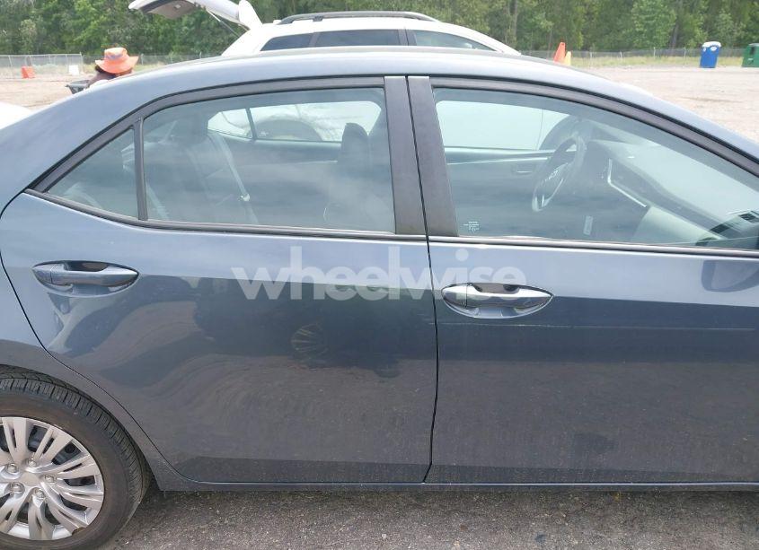 Photo 14 of 2017 Toyota Corolla L/LE/SE/SE SPECIAL EDITION/XLE/XSE (VIN 5YFBURHE8HP677302)