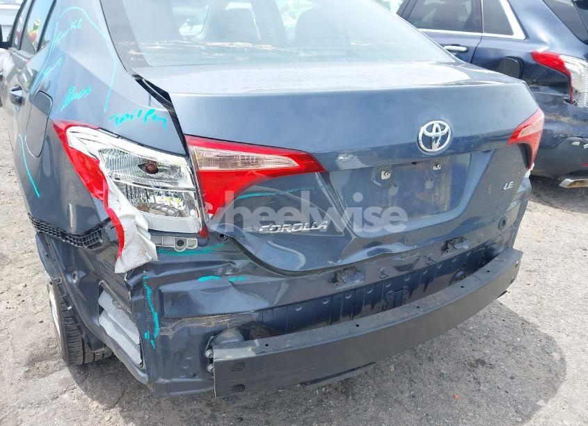 Photo 18 of 2017 Toyota Corolla L/LE/SE/SE SPECIAL EDITION/XLE/XSE (VIN 5YFBURHE8HP677302)