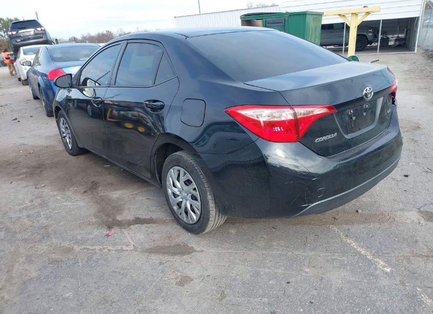 Photo 3 of 2017 Toyota Corolla LE (VIN 5YFBURHE8HP689191)
