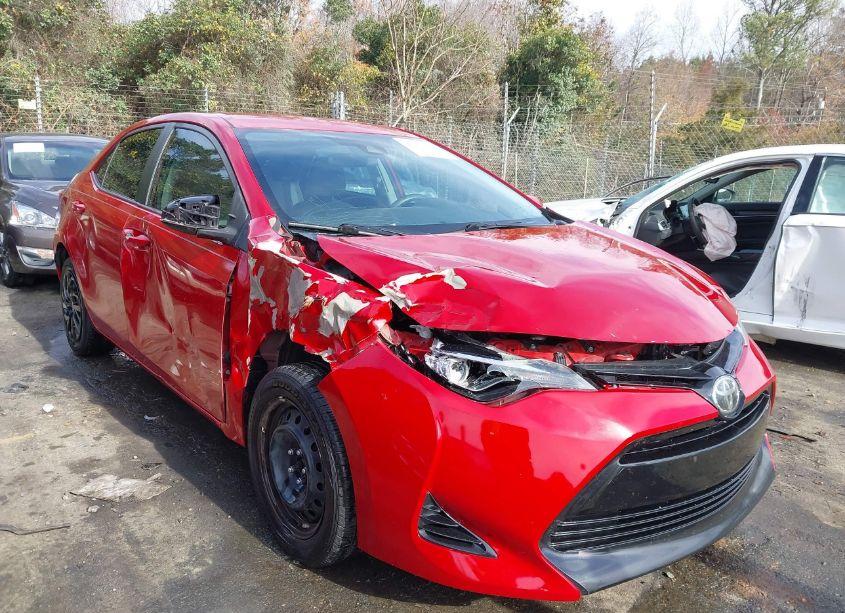 2017 Toyota Corolla LE (VIN 5YFBURHE8HP730483) main photo