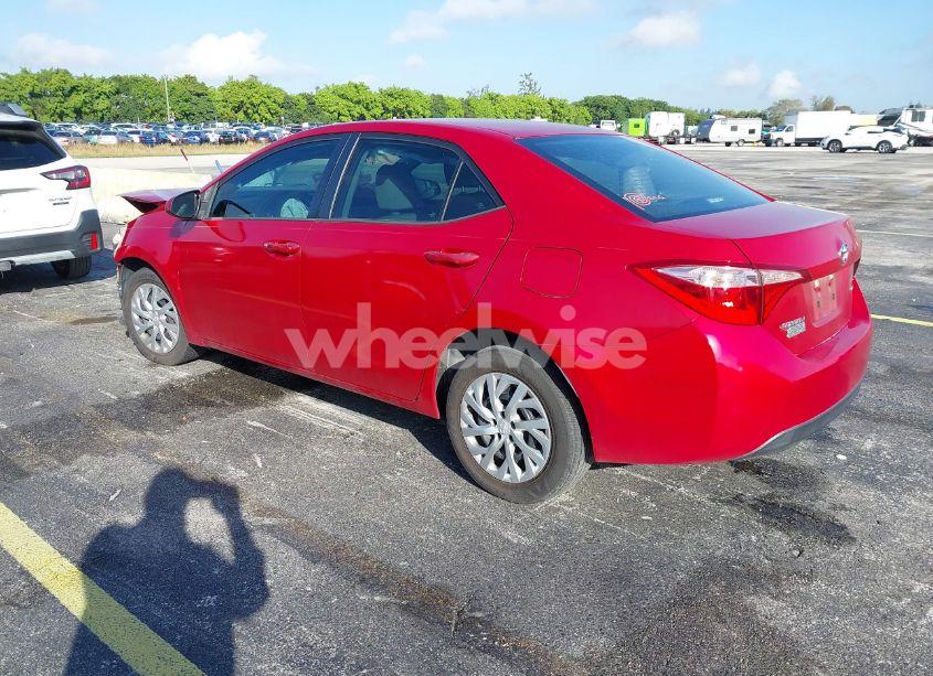 Photo 3 of 2017 Toyota Corolla LE (VIN 5YFBURHE8HP733092)