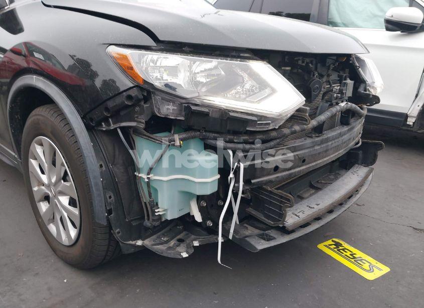 Photo 20 of 2017 Nissan Rogue S (VIN 5YFBURHE8JP******)