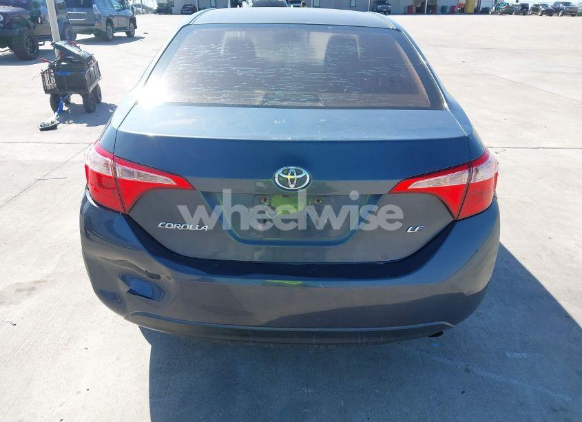 Photo 16 of 2018 Toyota Corolla LE (VIN 5YFBURHE8JP749881)