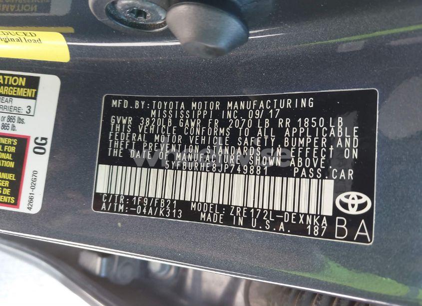 Photo 9 of 2018 Toyota Corolla LE (VIN 5YFBURHE8JP749881)