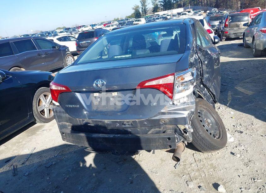 Photo 16 of 2018 Toyota Corolla LE (VIN 5YFBURHE8JP792715)