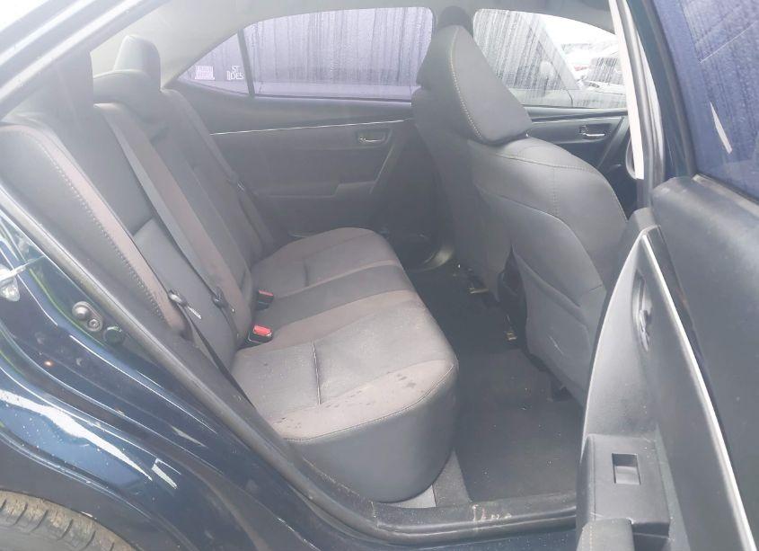 Photo 8 of 2018 Toyota Corolla LE (VIN 5YFBURHE8JP795999)