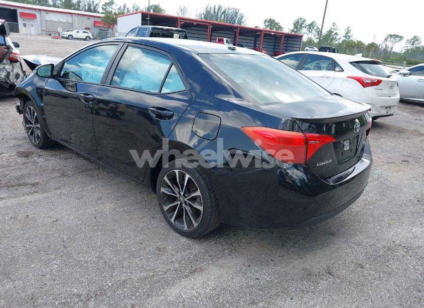 Photo 3 of 2018 Toyota Corolla XSE (VIN 5YFBURHE8JP796909)
