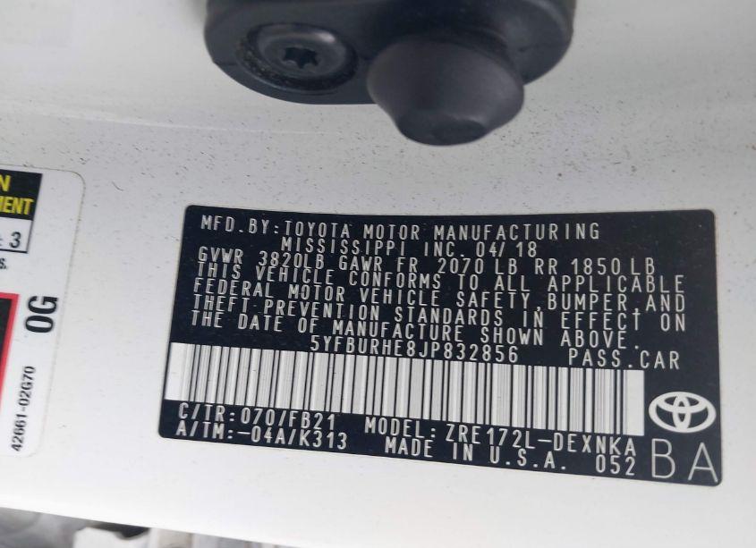 Photo 9 of 2018 Toyota Corolla LE (VIN 5YFBURHE8JP832856)