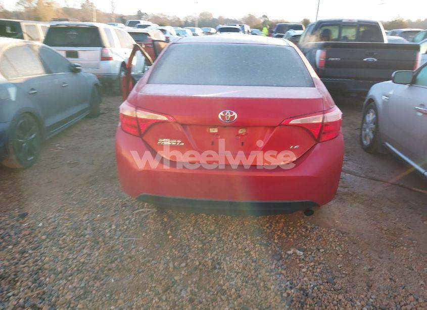 Photo 17 of 2018 Toyota Corolla LE (VIN 5YFBURHE8JP852086)