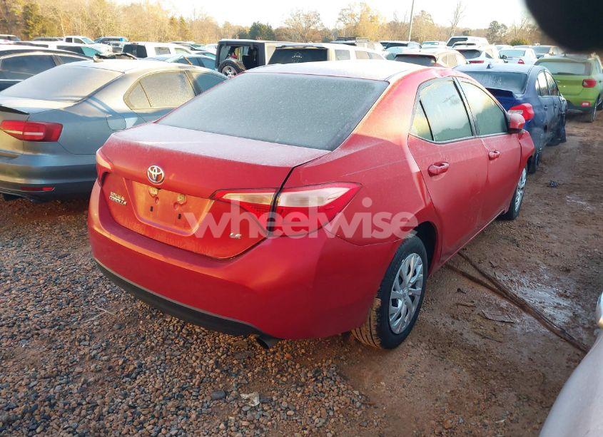 Photo 4 of 2018 Toyota Corolla LE (VIN 5YFBURHE8JP852086)