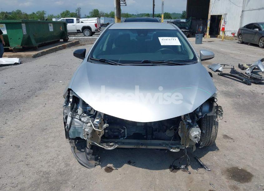 Photo 13 of 2018 Toyota Corolla L (VIN 5YFBURHE8JP854324)