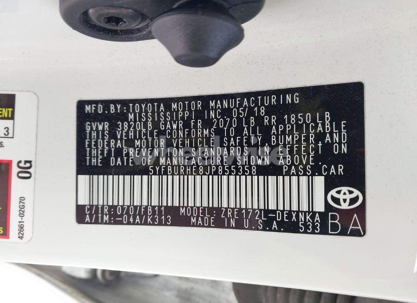 Photo 9 of 2018 Toyota Corolla LE (VIN 5YFBURHE8JP855358)