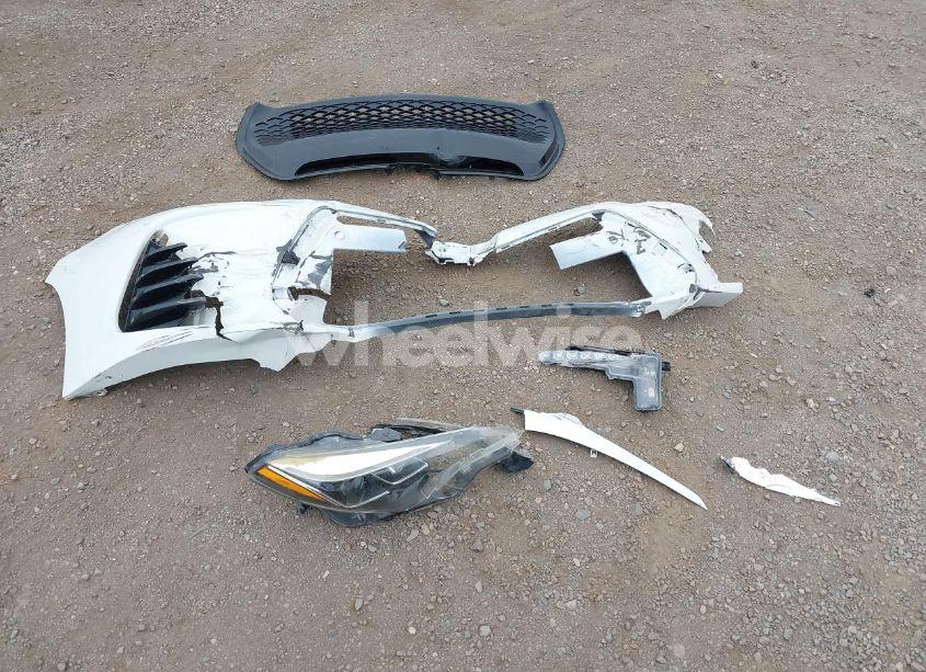 Photo 12 of 2019 Toyota Corolla SE (VIN 5YFBURHE8KP863767)