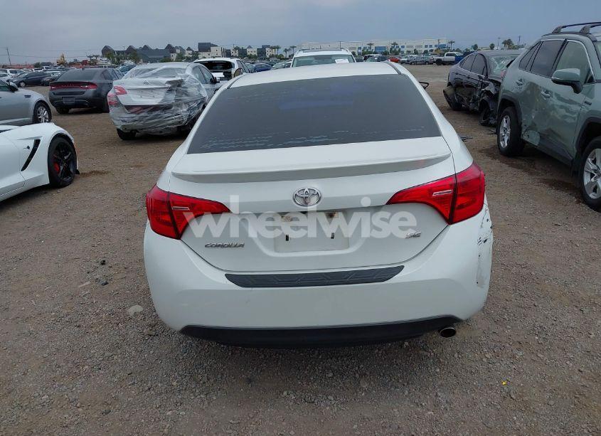 Photo 17 of 2019 Toyota Corolla SE (VIN 5YFBURHE8KP863767)