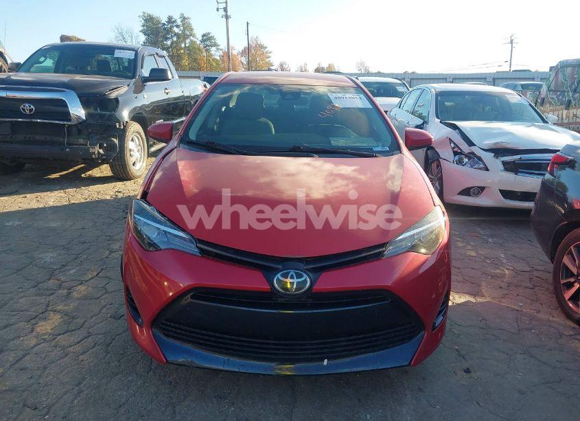 Photo 11 of 2019 Toyota Corolla LE (VIN 5YFBURHE8KP876406)