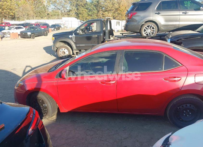 Photo 13 of 2019 Toyota Corolla LE (VIN 5YFBURHE8KP876406)