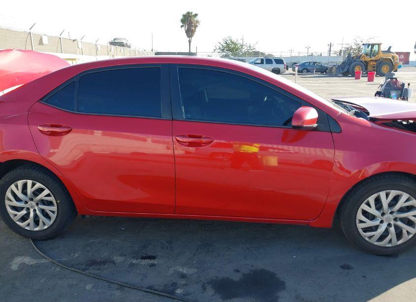 Photo 13 of 2019 Toyota Corolla LE (VIN 5YFBURHE8KP888054)