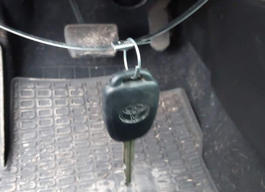 Photo 11 of 2019 Toyota Corolla SE (VIN 5YFBURHE8KP890760)