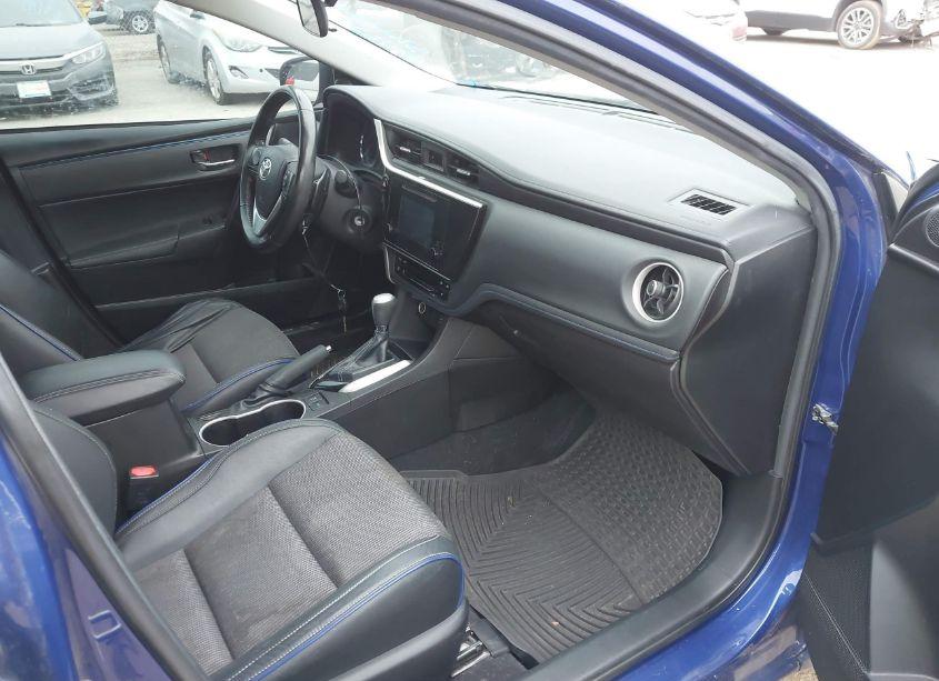 Photo 5 of 2019 Toyota Corolla SE (VIN 5YFBURHE8KP890760)