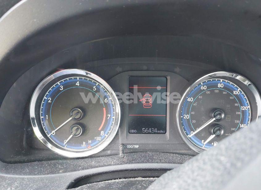 Photo 7 of 2019 Toyota Corolla LE (VIN 5YFBURHE8KP911297)