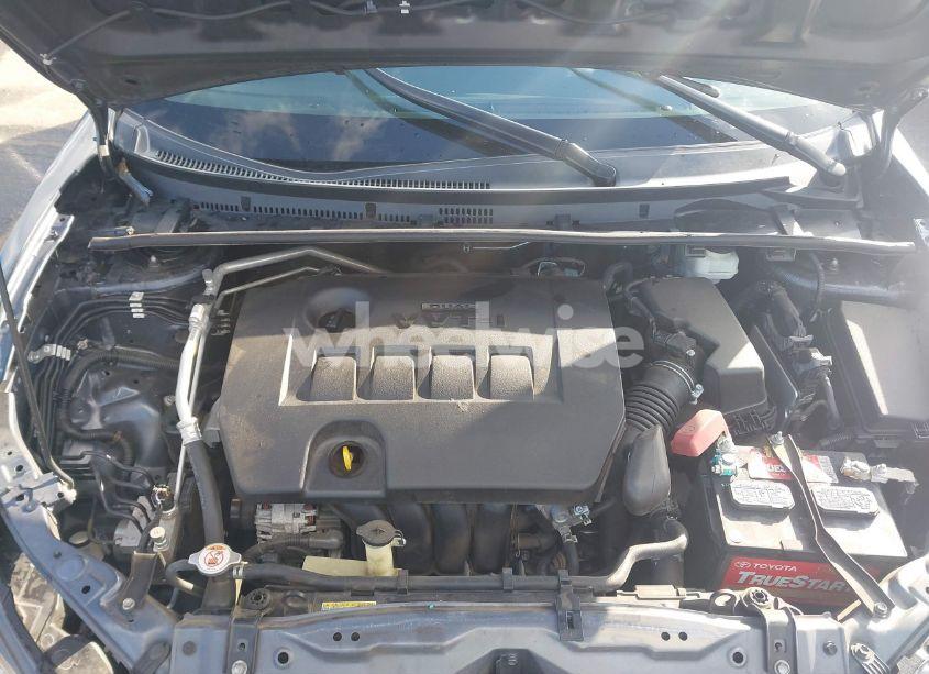 Photo 10 of 2019 Toyota Corolla LE (VIN 5YFBURHE8KP929721)