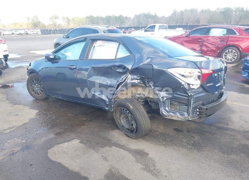 Photo 3 of 2019 Toyota Corolla LE (VIN 5YFBURHE8KP929721)