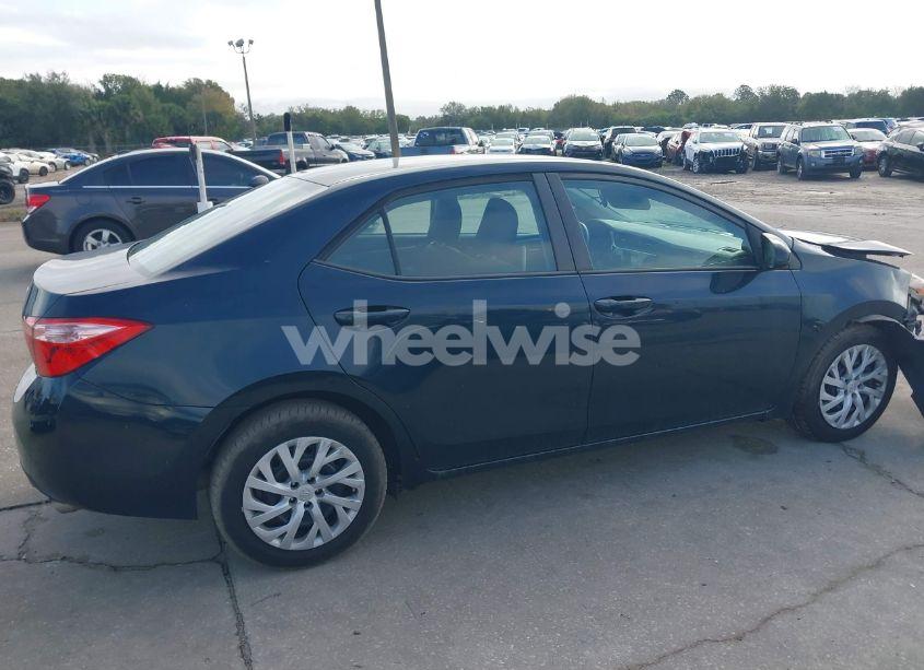 Photo 13 of 2019 Toyota Corolla LE (VIN 5YFBURHE8KP929959)
