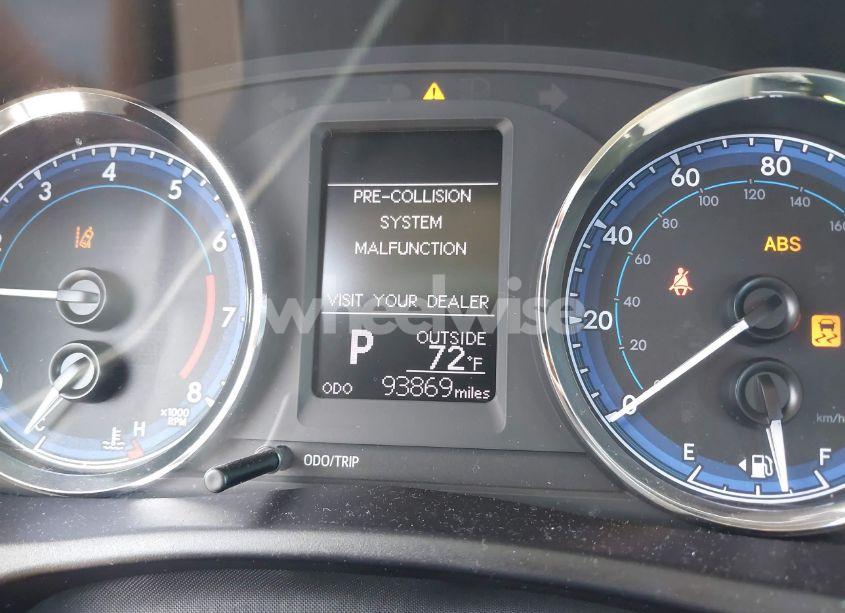 Photo 15 of 2019 Toyota Corolla LE (VIN 5YFBURHE8KP929959)