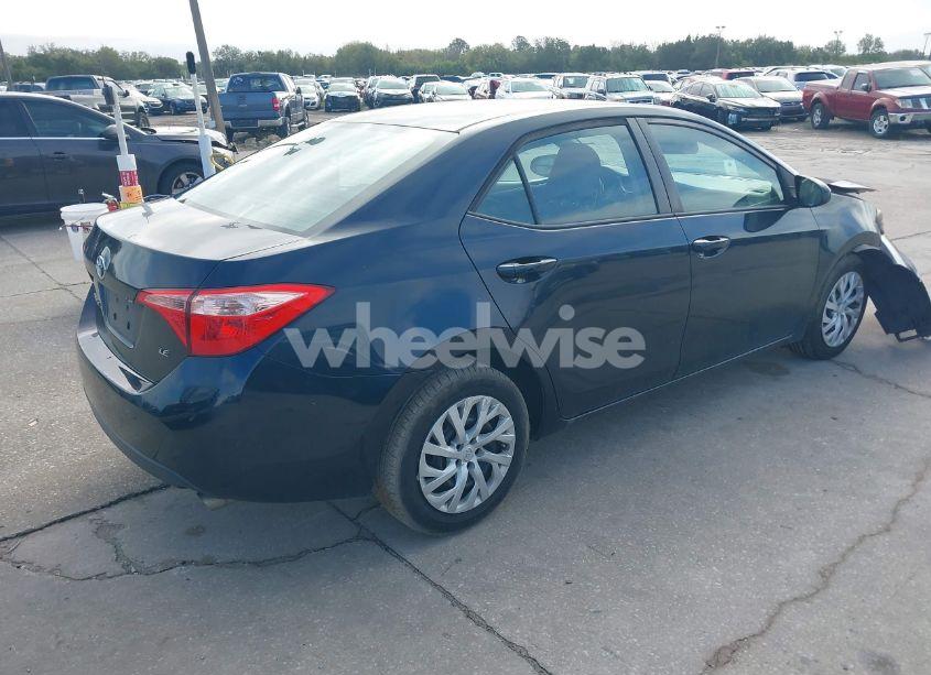 Photo 4 of 2019 Toyota Corolla LE (VIN 5YFBURHE8KP929959)