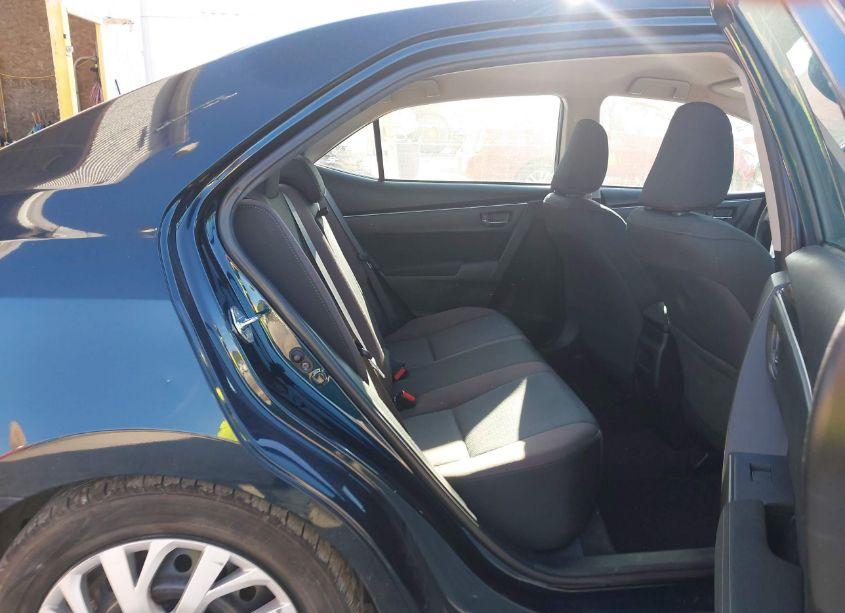 Photo 8 of 2019 Toyota Corolla LE (VIN 5YFBURHE8KP930061)