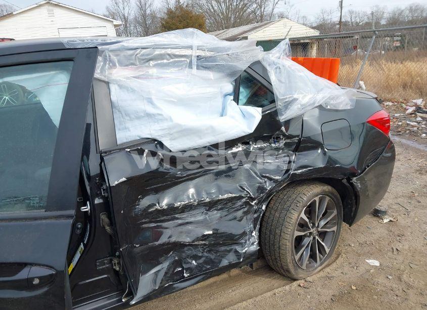 Photo 12 of 2019 Toyota Corolla SE (VIN 5YFBURHE8KP930450)