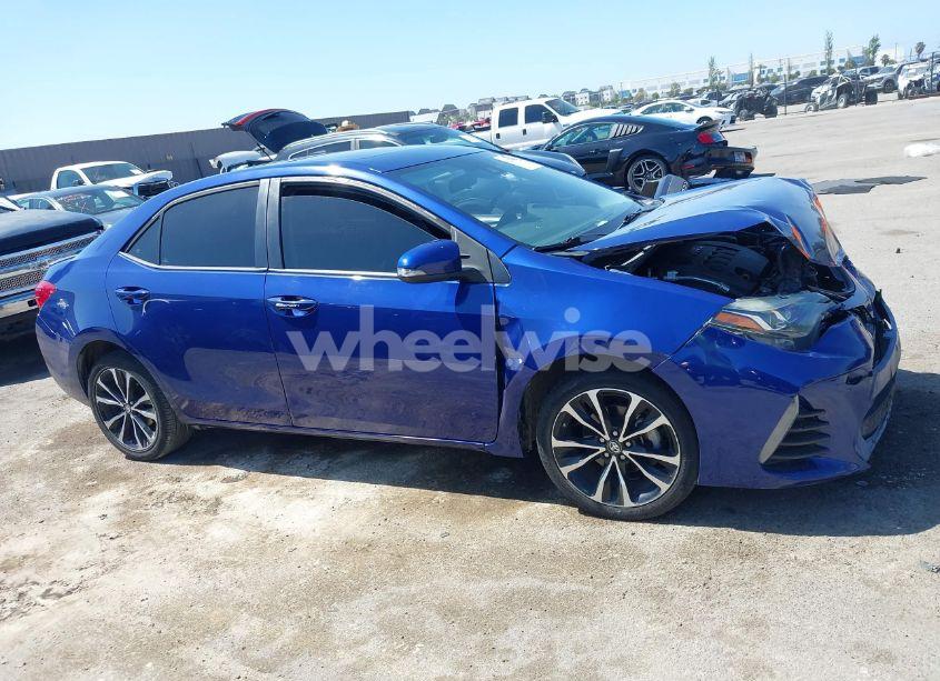 Photo 12 of 2019 Toyota Corolla SE (VIN 5YFBURHE8KP939794)