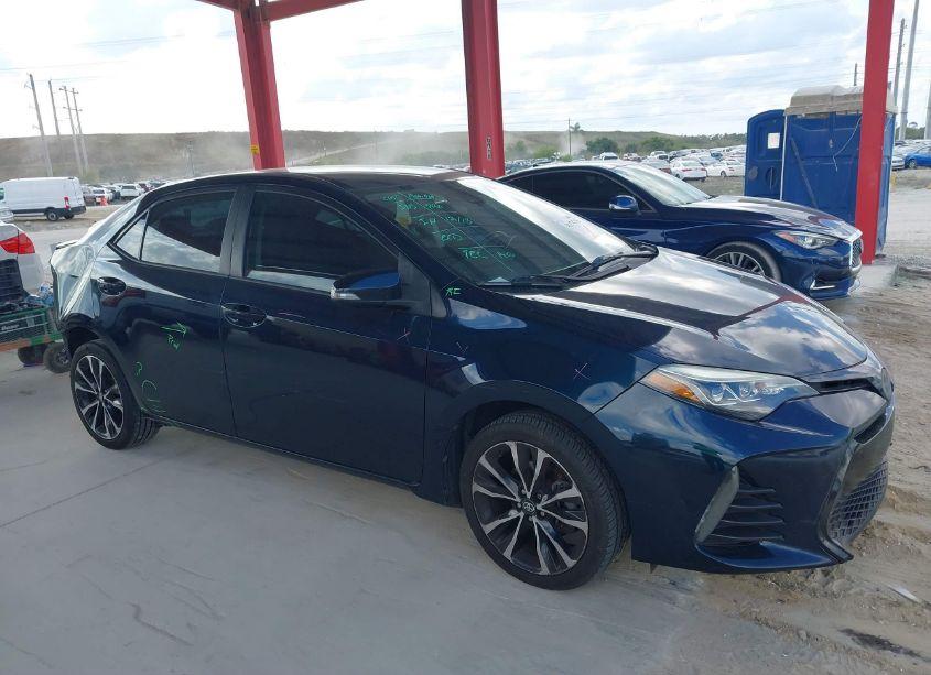 Photo 13 of 2019 Toyota Corolla SE (VIN 5YFBURHE8KP942081)