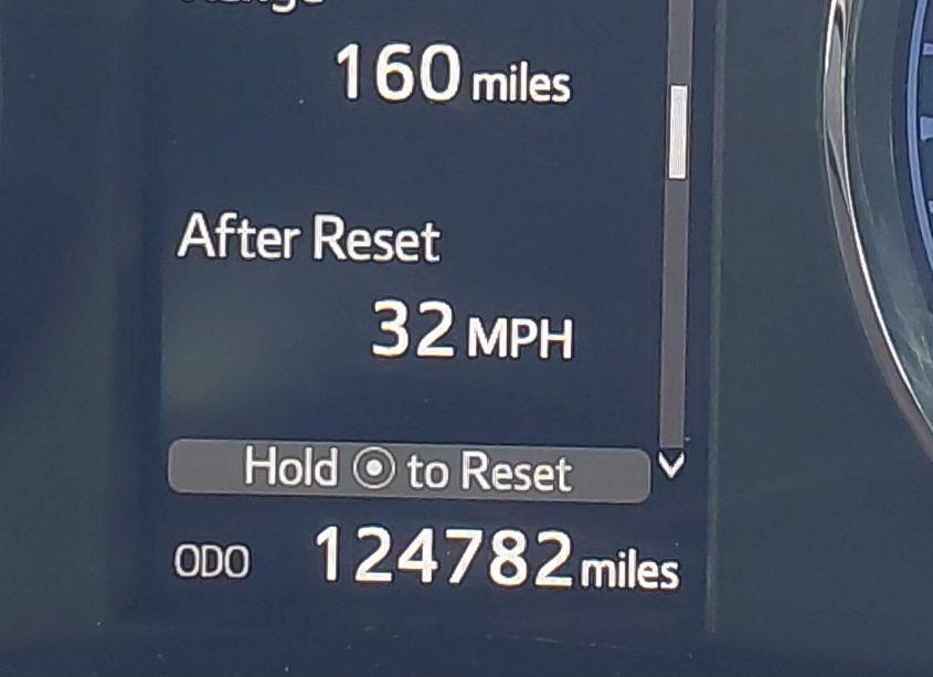 Photo 15 of 2019 Toyota Corolla SE (VIN 5YFBURHE8KP942081)