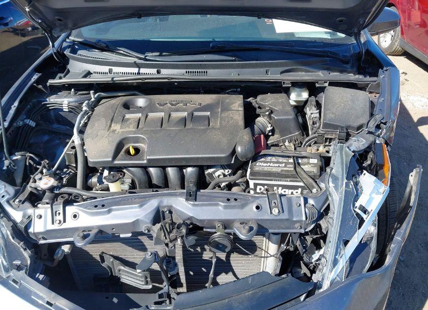 Photo 10 of 2019 Toyota Corolla LE (VIN 5YFBURHE8KP943067)